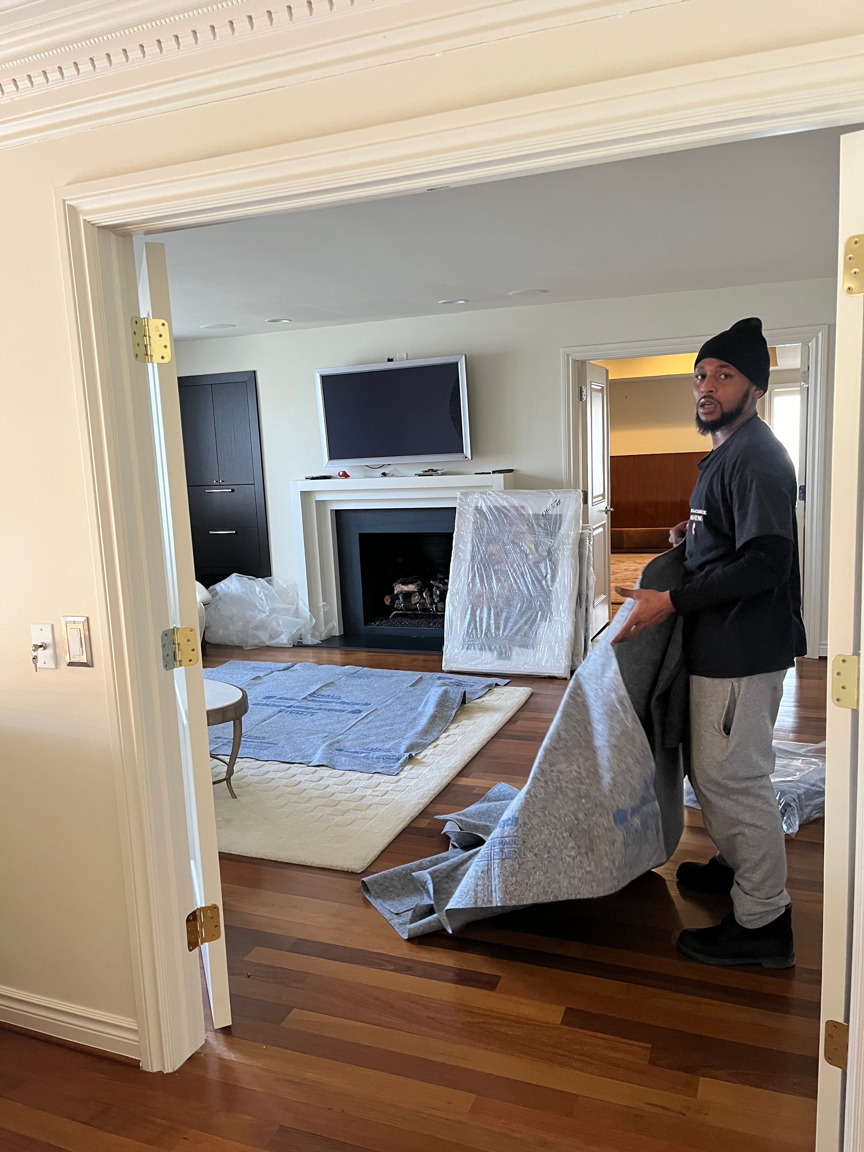 S&F Moving crew member inside a home during a move